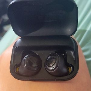 Amazon echo buds